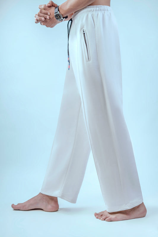 Essential Trouser - White