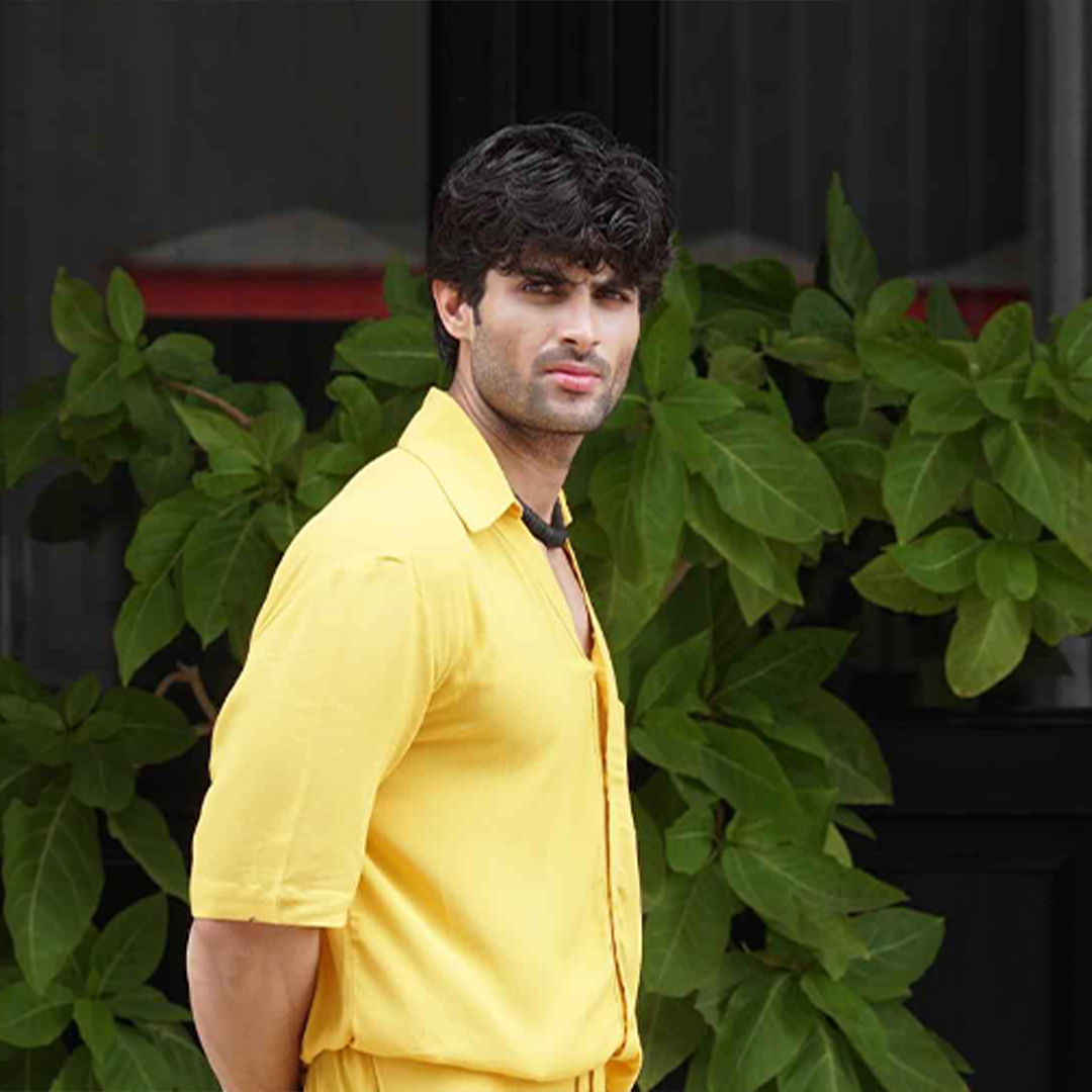Classic Essence Yellow Trouser
