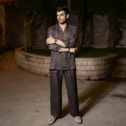 Relax Fit Brown Button-down