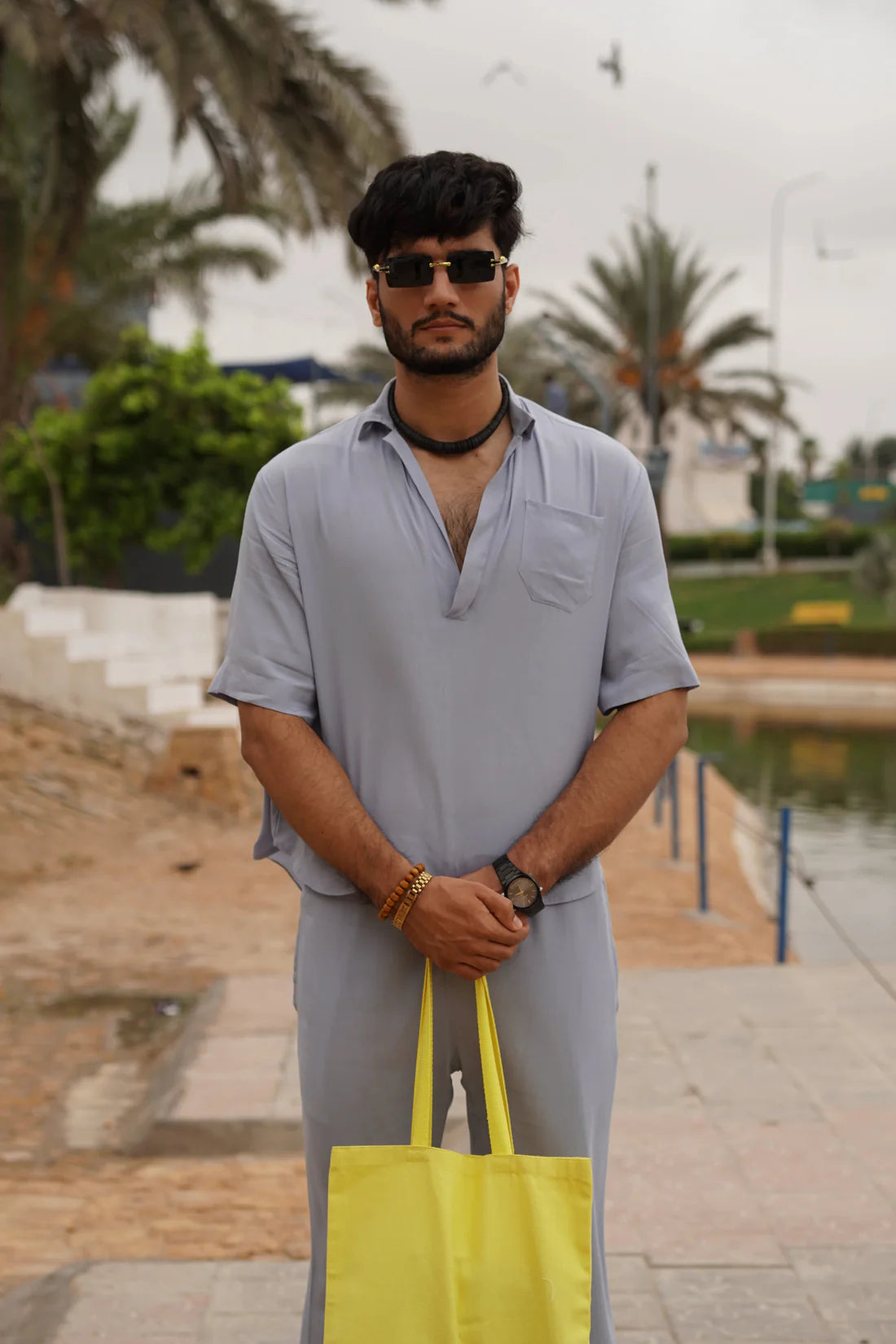 Relax Fit Feather Grey Button-down
