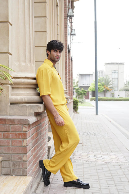 Relax Fit Yellow Button-down